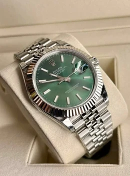 Rolex Datejust — Elegância Atemporal