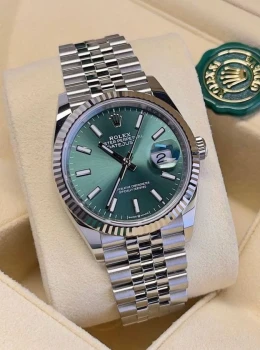 Rolex Datejust — Elegância Atemporal - foto 3 de 7