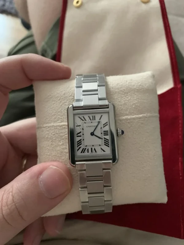 Relógio Cartier Tank - foto 2 de 6