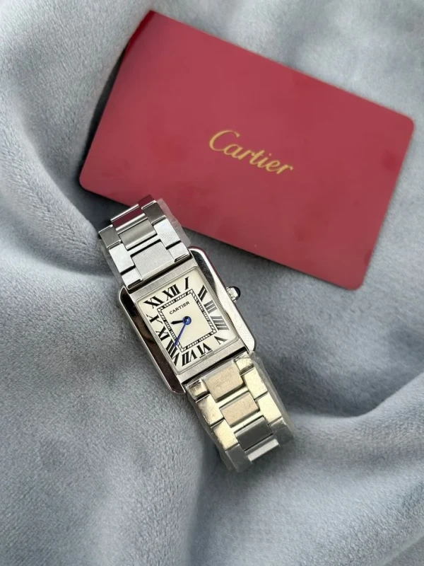 Relógio Cartier Tank - foto 4 de 6
