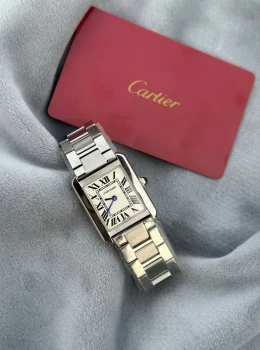 Relógio Cartier Tank - foto 4 de 6