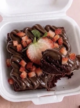 Fatia Chocolate com Morango