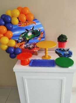 Festa na mesa Hot wheels