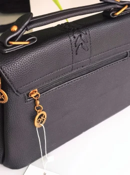Bolsa Feminina Elegante Transversal e de Mão – Moderna e Sofisticada 