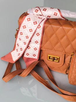 Bolsa Feminina Com Carteira, Lenço e Alça Transversal