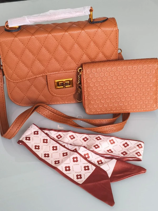 Bolsa Feminina Com Carteira, Lenço e Alça Transversal
