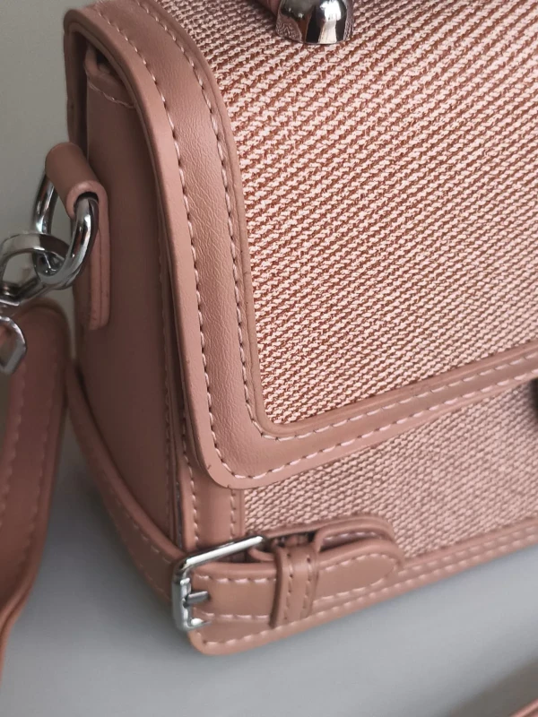 Bolsa Maleta com Alça de Mão e Transversal Bege