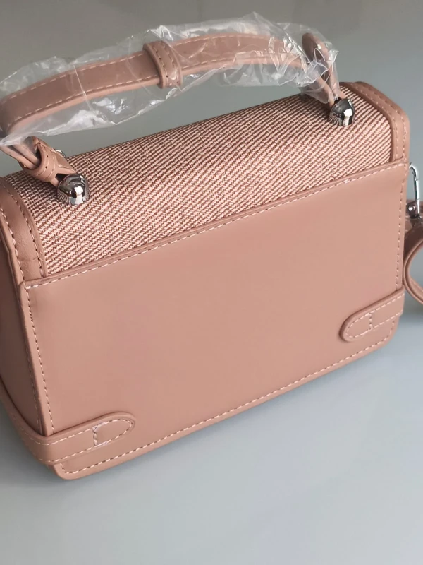 Bolsa Maleta com Alça de Mão e Transversal Bege