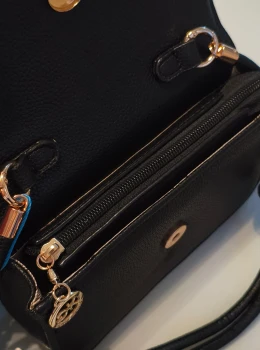 Bolsa Estruturada Feminina com Alça Transversal