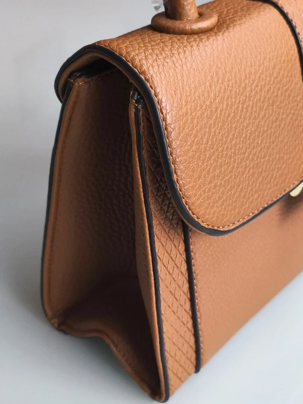 Bolsa Feminina Elegante - Alça de Mão e Transversal + Lenço