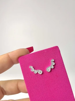 Brinco EarCuff Gotas Cristal