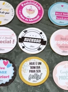 Tags e plaquinhas decorativas 