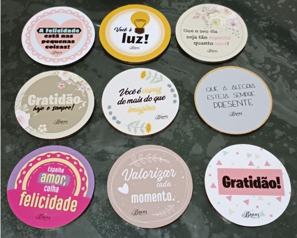 Tags e plaquinhas decorativas 