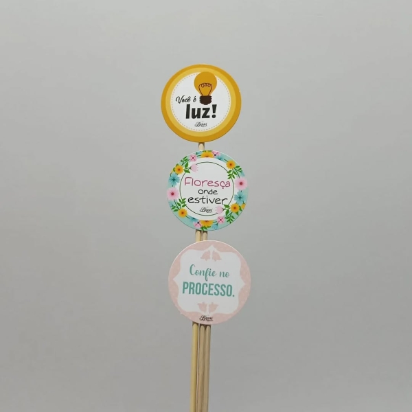 Tags e plaquinhas decorativas 