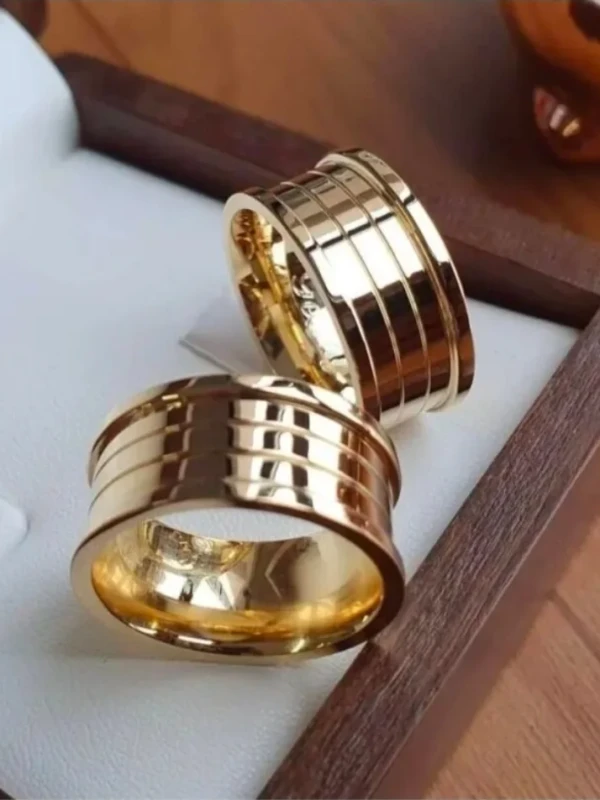 Alianças Bulgari Moeda Antiga c/ Forro (10mm)