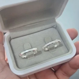 Alianças c/ Pedras em Zirconia (3mm)