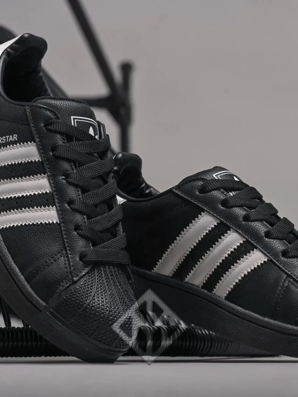 Adidas Super Star