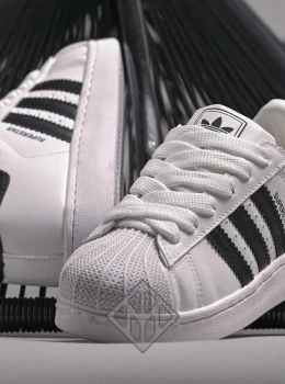 Adidas Super Star