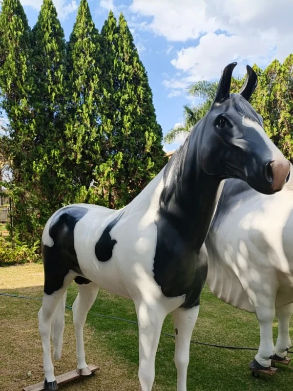 Animais de Fibra para Aluguel Decorativos