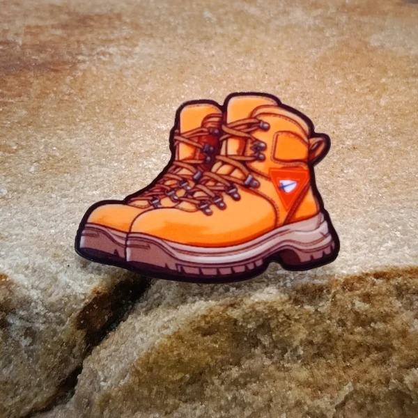 PIN CROCS BOTA DBV