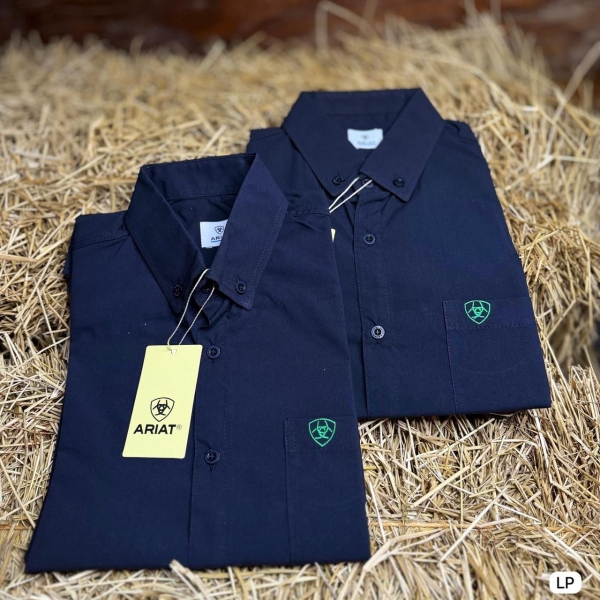 CAMISETA ARIAT PRETA MANGA CURTA 