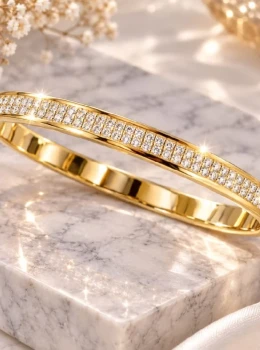 ✨️ Bracelete Cravejado em Strass e Zircônias em Aço Inox Dourado