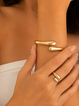 ✨️ Conjunto Pulseira Bracelete e Anel com Design Gota Banhado a Ouro 18K ou Prata 925