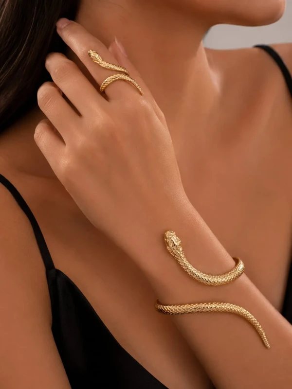 ✨️ Conjunto Anel e Bracelete Ajustáveis Cobra Banhado a Ouro 18k