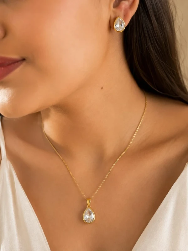 ✨️ Conjunto Colar e  Brincos Gota em Zircônia Banhado a Ouro 18K
