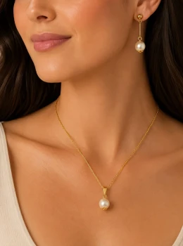 ✨️ Conjunto Colar e Brincos Longos Pérolas Banhado a Ouro 18K
