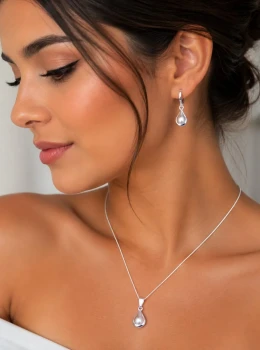✨️ Conjunto Colar e Brincos Pingente Pérola em Gota Banhados a Prata 925 ou a Ouro 18k