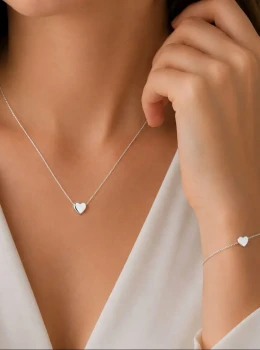 ✨️ Conjunto Colar e Pulseira Pingente de Coração Banhado a Ouro 18K ou Prata 925