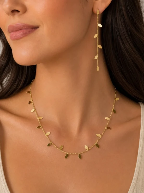 ✨️ Conjunto Colar e Brinco Folhas Banhado a Ouro 18K