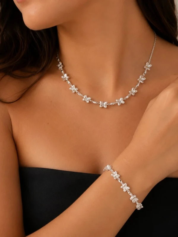 ✨️ Conjunto Colar e Pulseira Borboletas Cristal Banhado a Prata 925