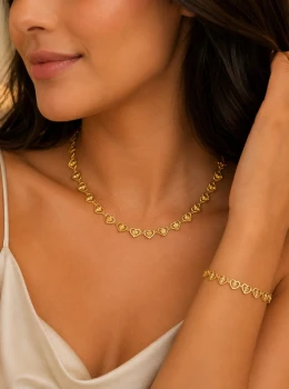 ✨️ Conjunto Colar e Pulseira Corações Banhado a Ouro 18k