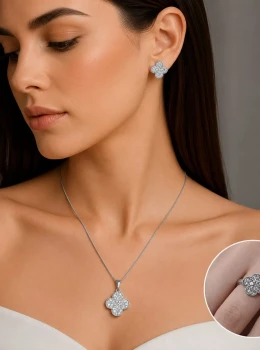 ✨️ Conjunto Colar, Brincos e Anel Flor de Trevo Folheados Cravejado em Zircônias Banhado a Prata 925