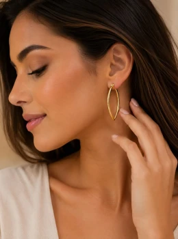 ✨️ Brinco Argola Gota Quina Banhado a Ouro 18K