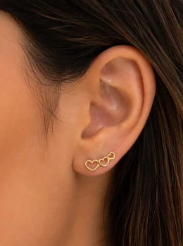 ✨️ Brinco Ear Cuff Coração Vazado Banhado a Ouro 18K