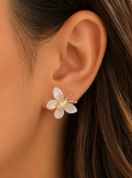 ✨️ Brinco Borboleta Madrepérola com Pedra Zircônia Banhado a Prata 925 ou Ouro 18K