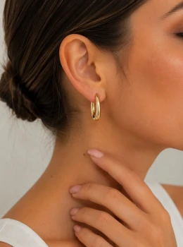✨️ Brinco Argola Oval Banhado a Ouro 18K