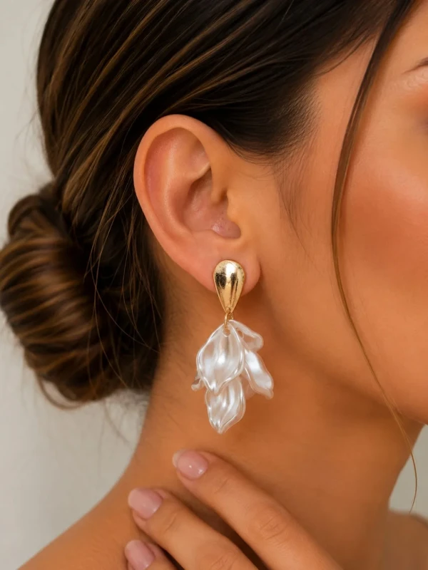 ✨️ Brinco Folhas Pendentes Orgânico Banhado a Ouro 18K