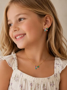 ✨️ Conjunto Colar e Brincos Infantil Borboletas Coloridas Banhado a Ouro 18K