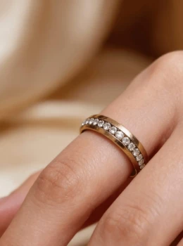 ✨️ Anel Aço Inox Fileira Zircônia Dourado ou Prata