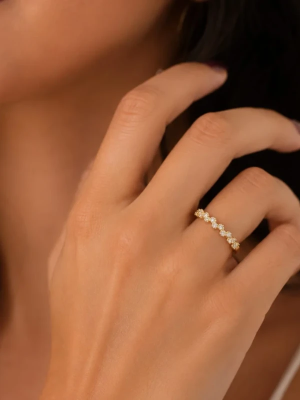 ✨️ Anel Cravejado Com Zircônia Banhado a Ouro 18K