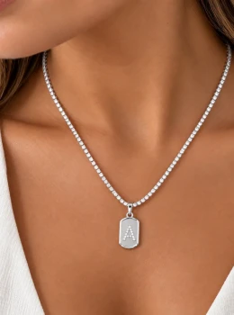✨️ Colar Corrente Cravejada em Zircônias com Pingente Letra Oval Banhado a Ouro 18K ou Prata 925