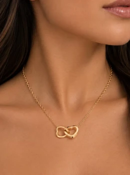 ✨️ Colar Corações Vazados Banhado a Ouro 18K