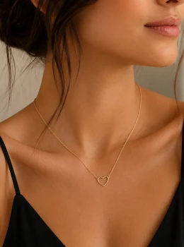 ✨️ Colar Coração Vazado Banhado em Ouro 18k