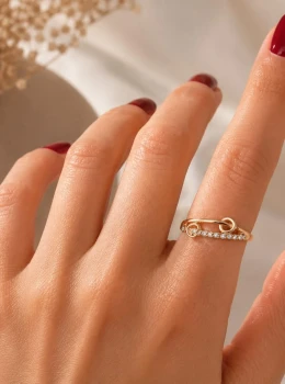 ✨ Anel Detalhe em Elo e Fileira de Zircônias Banhado a Ouro 18K - N. 20