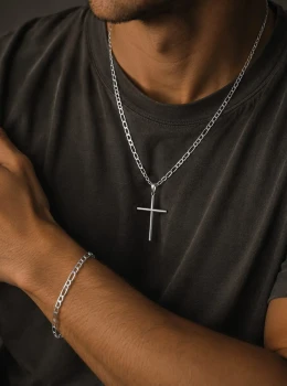 ✨️ Conjunto Colar e Pulseira Masculino Pingente Crucifixo em Aço Inox