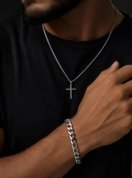 ✨️ Conjunto Colar com Pingente Cruz e Pulseira em Aço Inoxidável